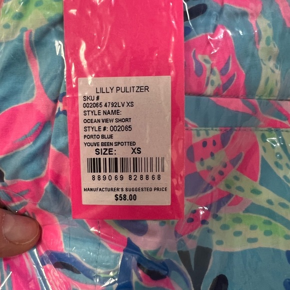 NWT Lilly Pulitzer Ocean View Short Youve Been Spotted 5” Inseam Size XS - Picture 3 of 7